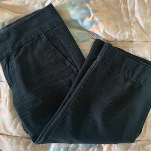 Old Navy Black Low Waist Capris